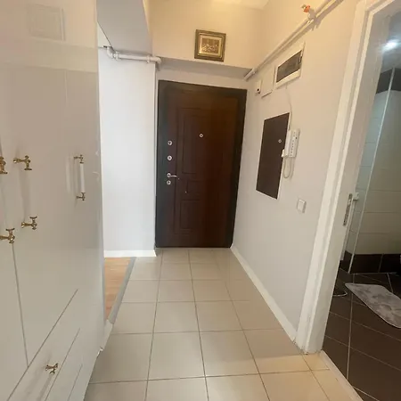 Bahcesehir N Tepe Sitesi Avm Goelet Ulasim Merkezi Konum