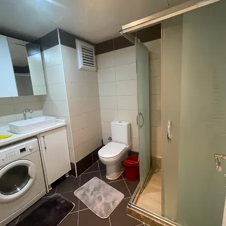 Bahcesehir N Tepe Sitesi Avm Goelet Ulasim Merkezi Konum